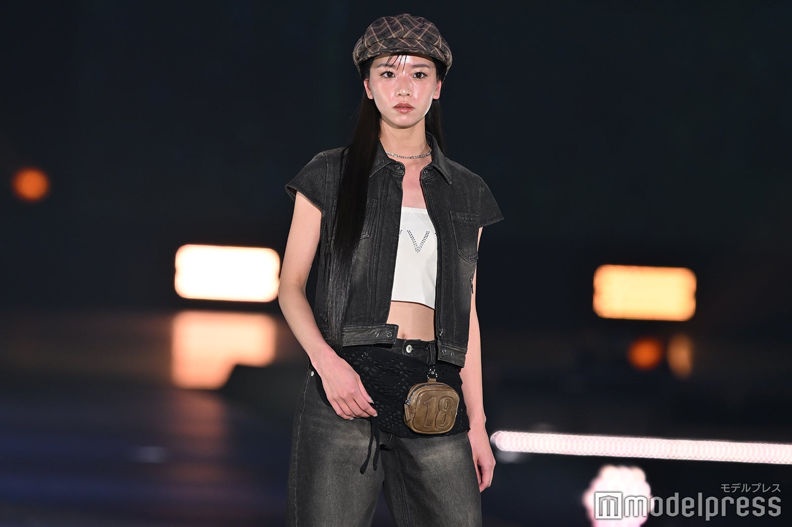 （C）モデルプレス