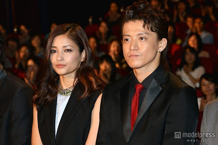 黒木メイサ、小栗旬