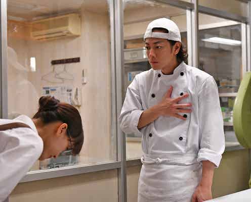 「義母と娘のブルース」麦田(佐藤健)、亜希子(綾瀬はるか)に恋 「愛死照流」パンに反響