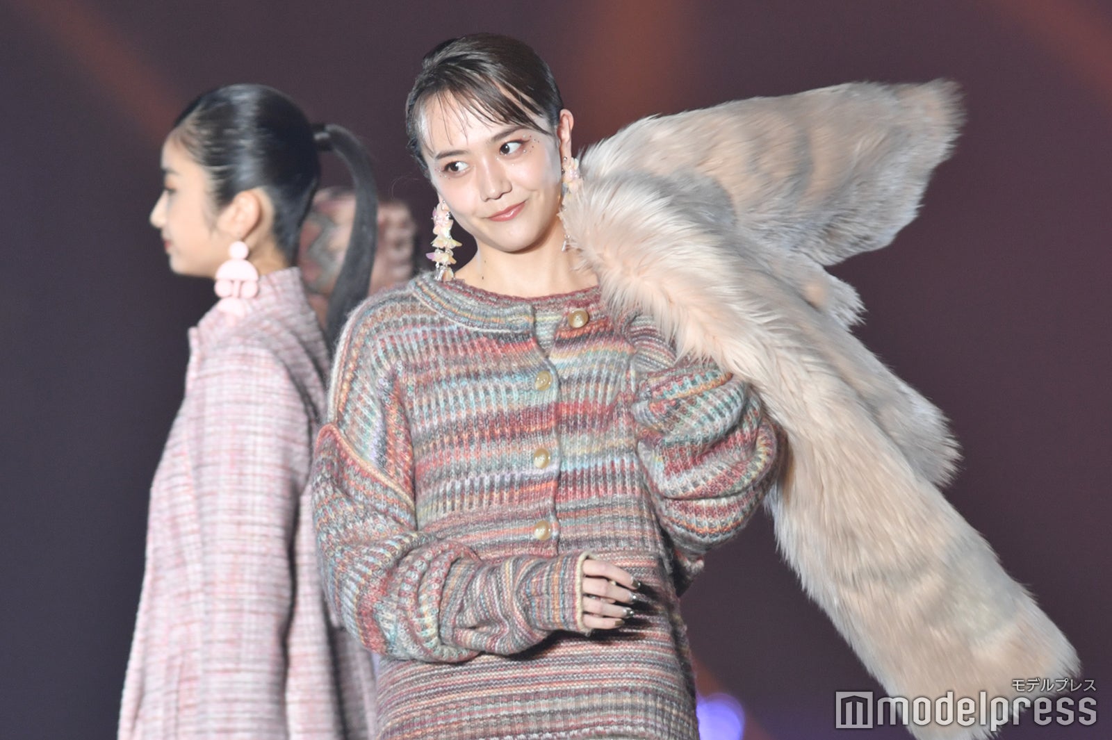 （C）モデルプレス