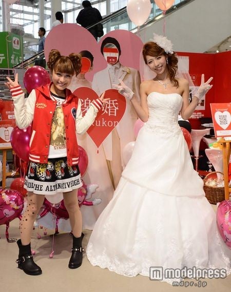 鈴木奈々 姉と登場 来年絶対結婚します 宣言 モデルプレス