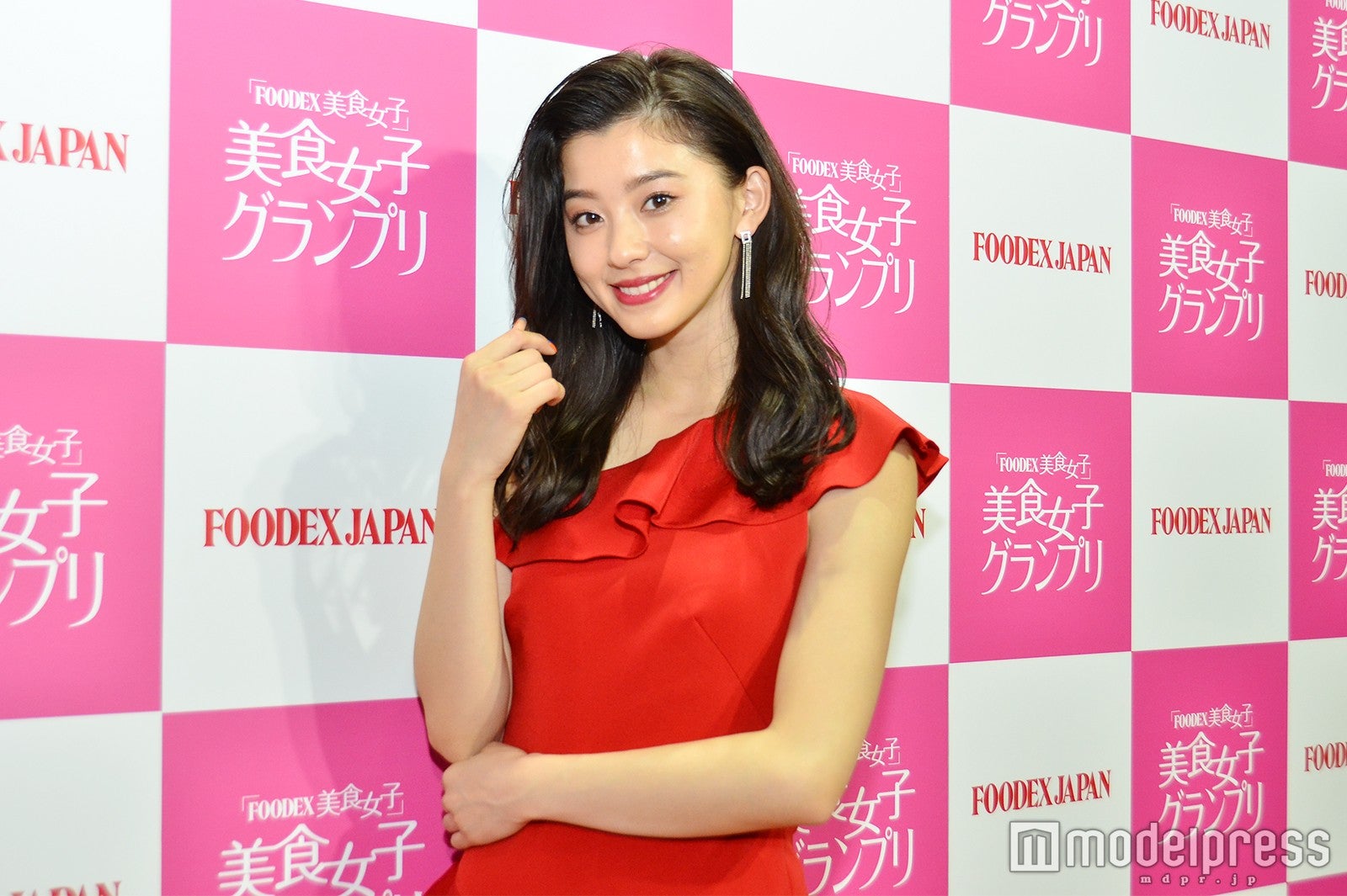 朝比奈彩、健康美キープの秘訣とは？得意料理＆食へのこだわりを明かす