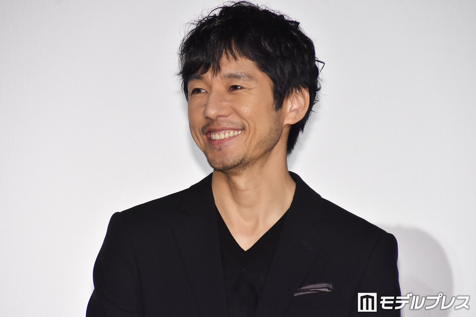 西島秀俊 名探偵ピカチュウ 声優だった サプライズ登場に歓声 モデルプレス