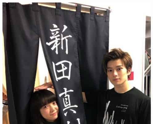 新田真剣佑&上白石萌音「ちはやふる」コンビの“身長差ショット”にファン歓喜