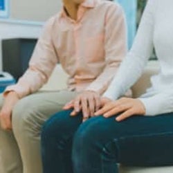 あなたの夫は大丈夫!? 妊婦健診の付き添いでのNG行動3つ!