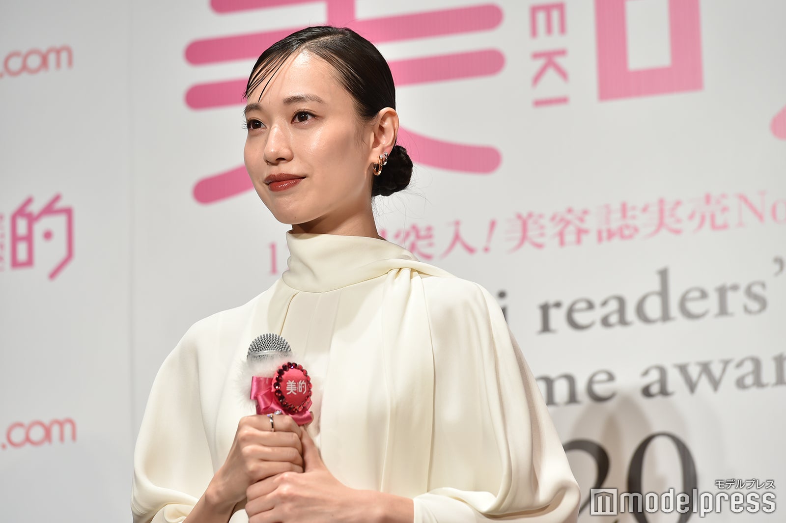 戸田恵梨香（C）モデルプレス