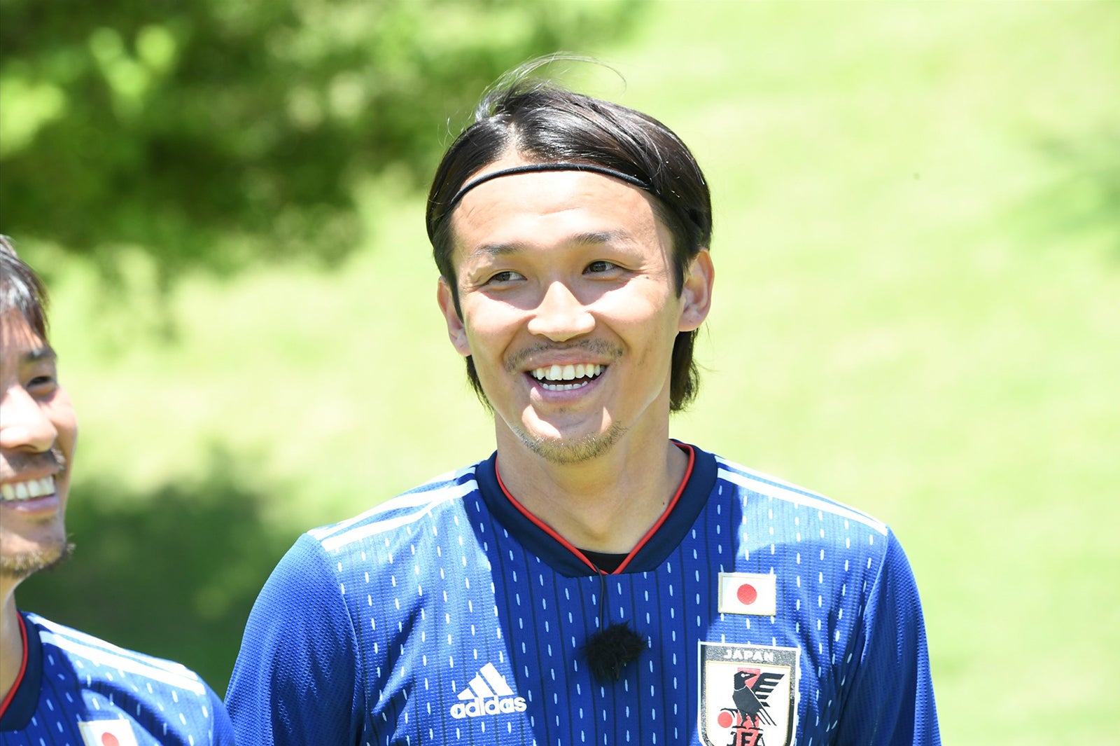 成田凌 とんねるず スポーツ王 初参戦 木梨憲武らとサッカー対決 モデルプレス