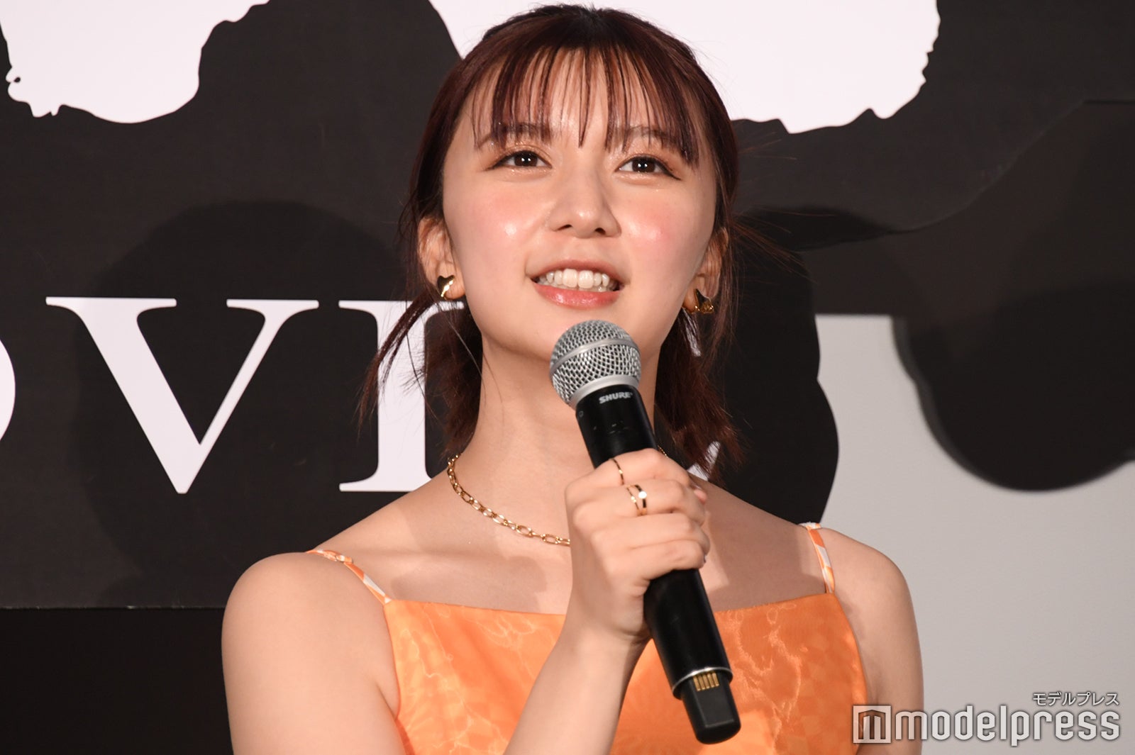 上白石萌歌が涙 向井理からのサプライズに感謝「心の底から軍師だと思っています」【パリピ孔明 THE MOVIE】