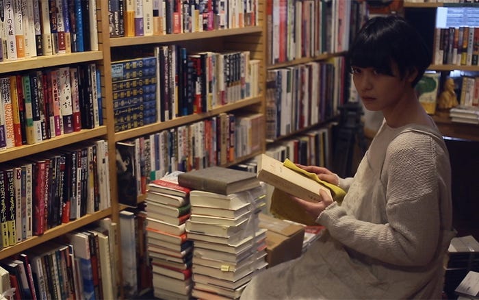 瀬戸かほ(C)2019キングレコード株式会社