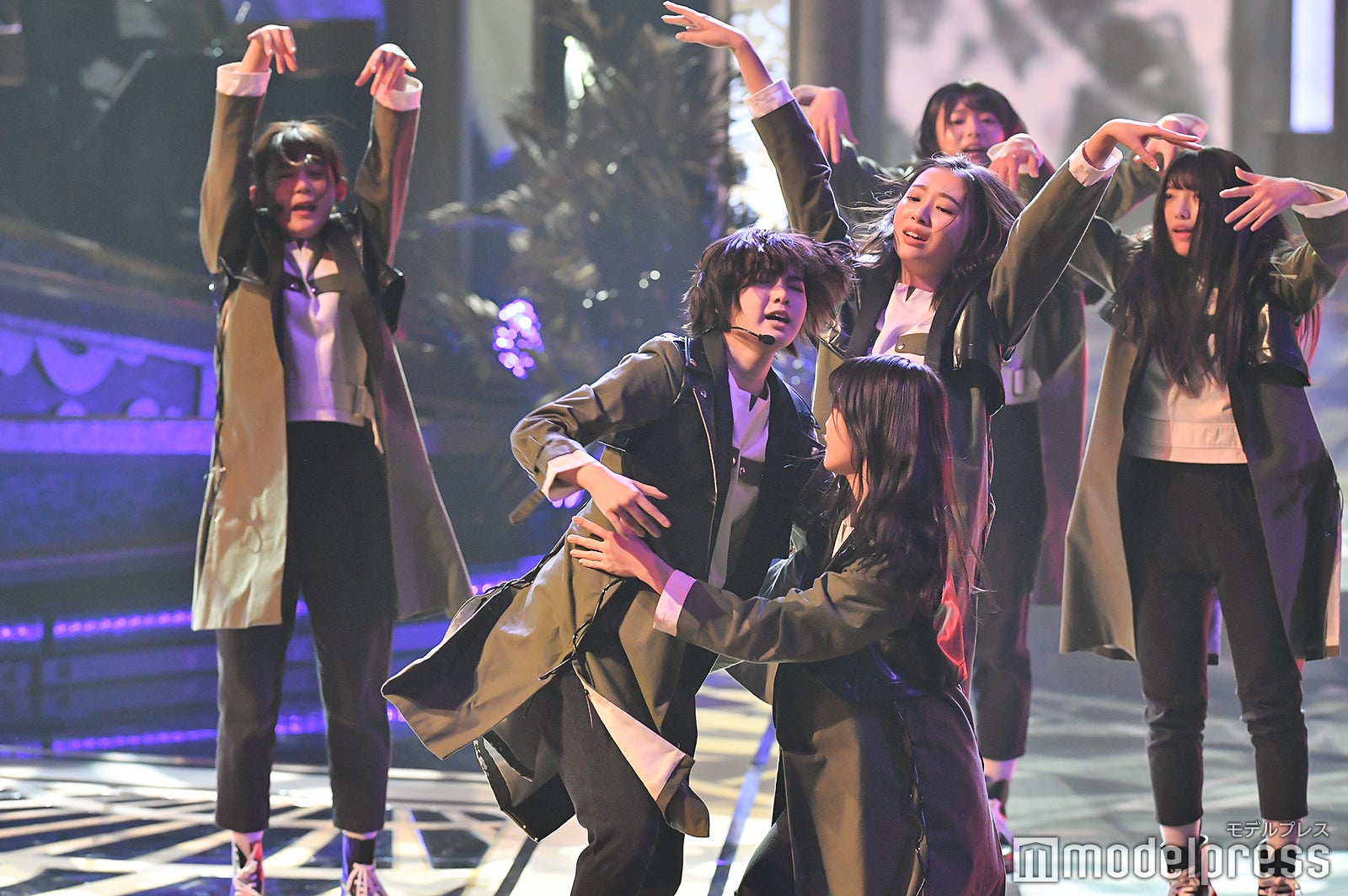 （C）モデルプレス