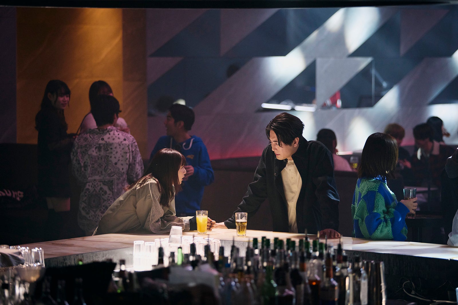 上白石萌歌、間宮祥太朗「イグナイト -法の無法者-」第2話（C）TBS