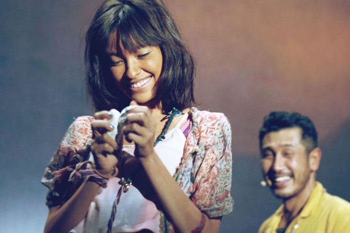 太田莉菜、渋川清彦/ライブシネマ『怪獣の教え』横浜公演より(撮影:TAKAMURADAISUKE)