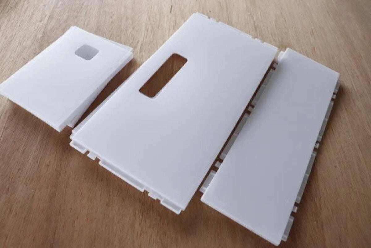 ダイソーの組立収納BOX