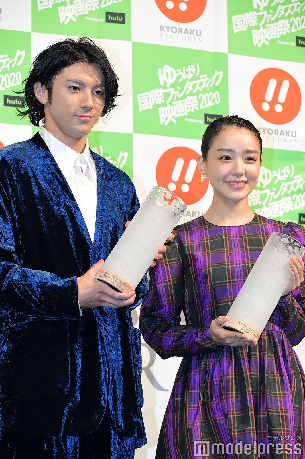 山田裕貴、奈緒（C）モデルプレス