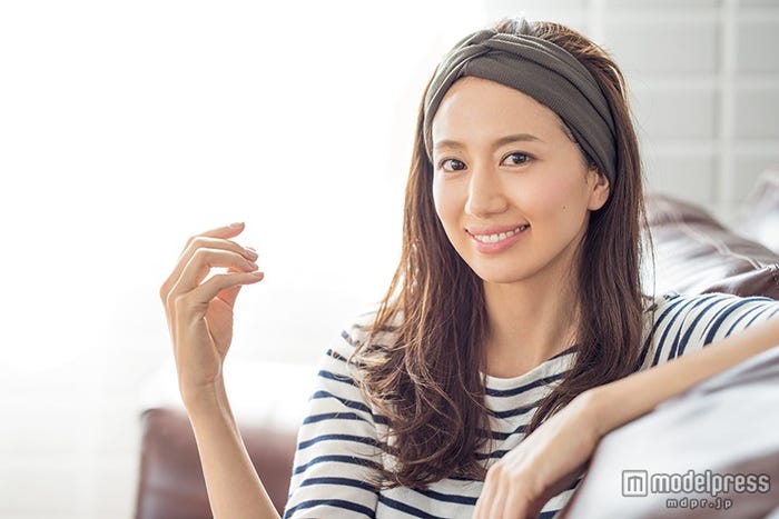 デイリーヘアスタイルの東原亜希(画像提供:セブン&アイ出版)