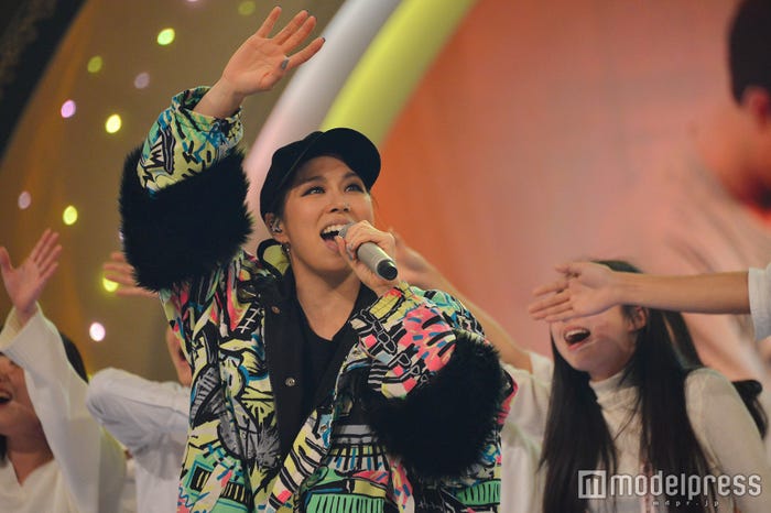 AI (C)モデルプレス