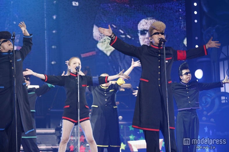 ツアーファイナルで氣志團と共演した浜崎あゆみ