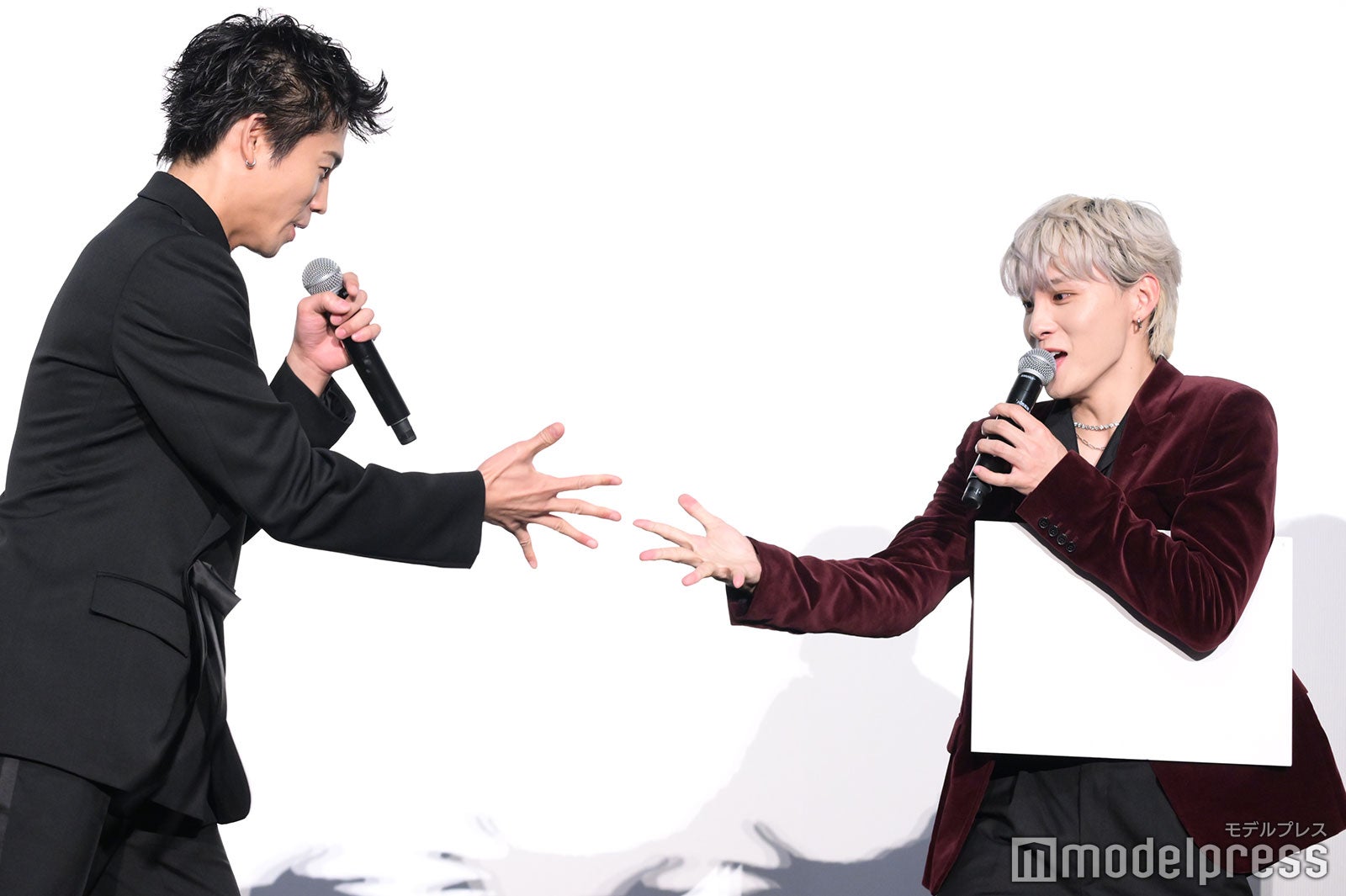 瀬口黎弥、川西拓実（C）モデルプレス