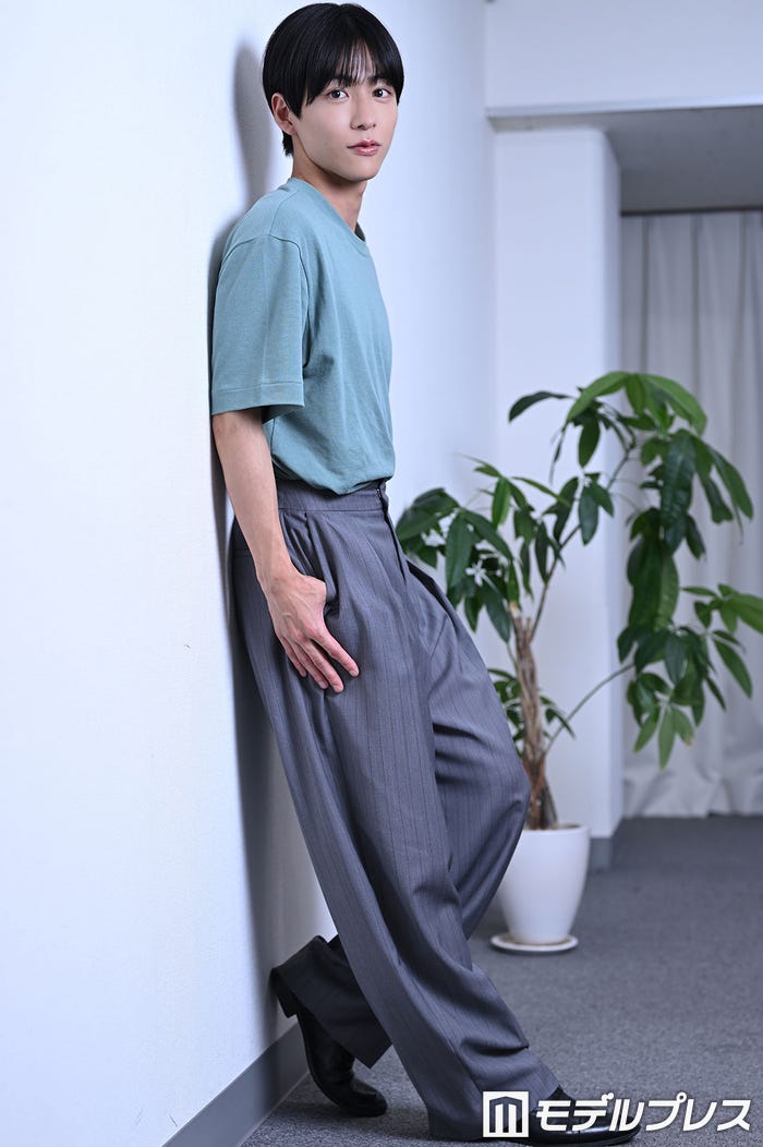 秦令欧奈アナ(C)モデルプレス