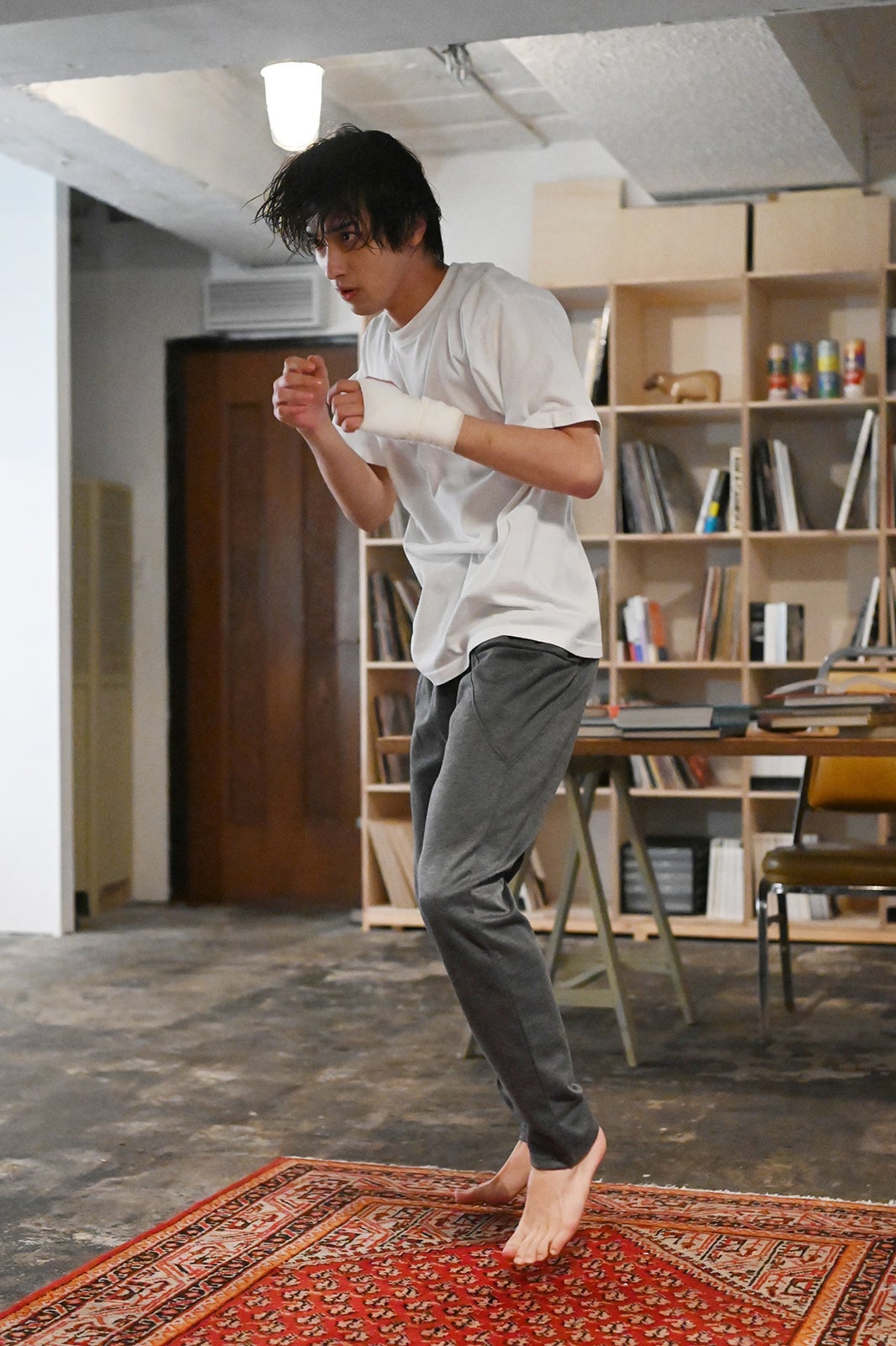 横浜流星／「シロでもクロでもない世界で、パンダは笑う。」第2話より（C）日本テレビ