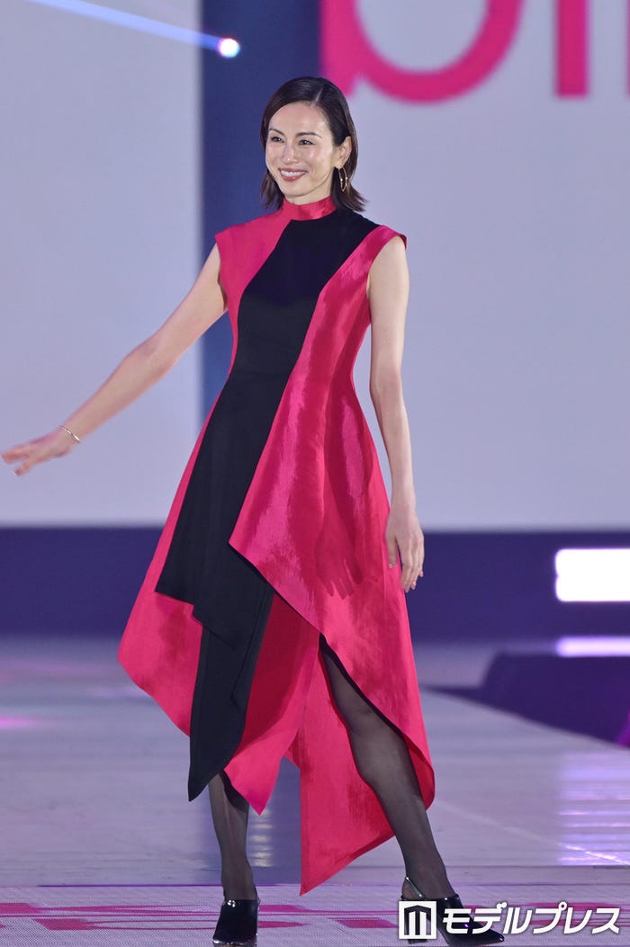 米倉涼子(C)モデルプレス