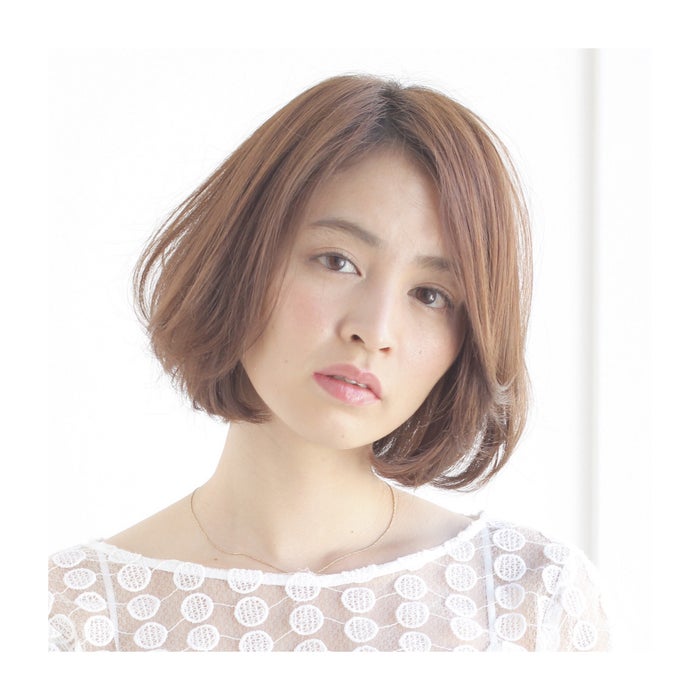 丸顔さんにおすすめ ショートボブで丸顔をカバーしよう モデルプレス 丸顔さんにおすすめ ショートボブで丸顔をカバーしよう モデルプレス