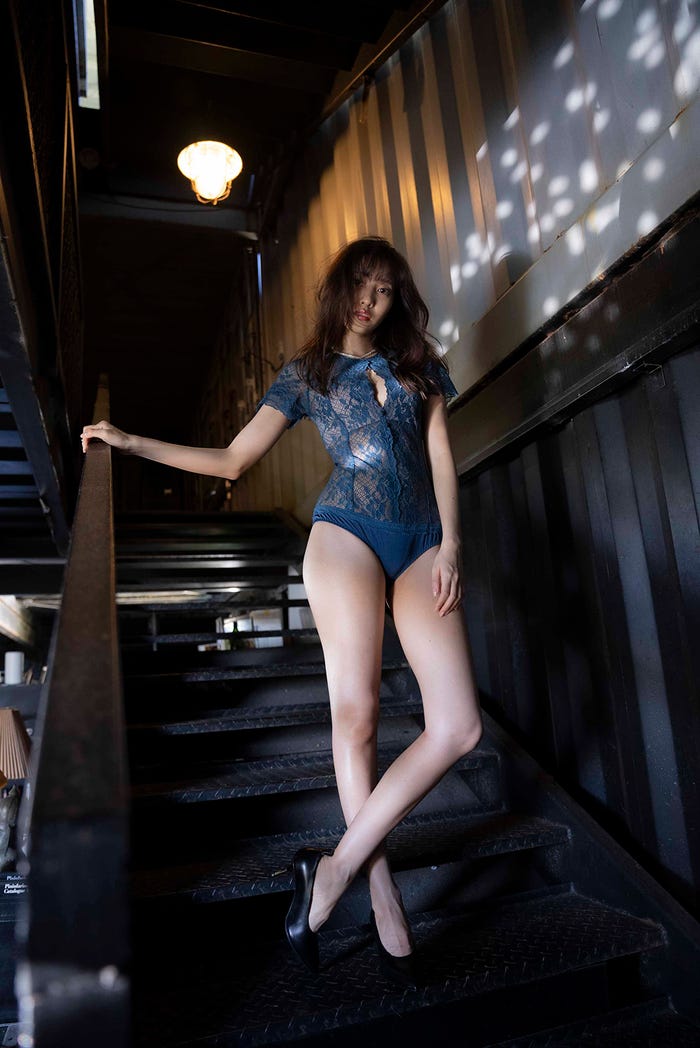 佐野ひなこ/新たに公開されたアザーカット(C)光文社/週刊FLASH 写真◎中村和孝