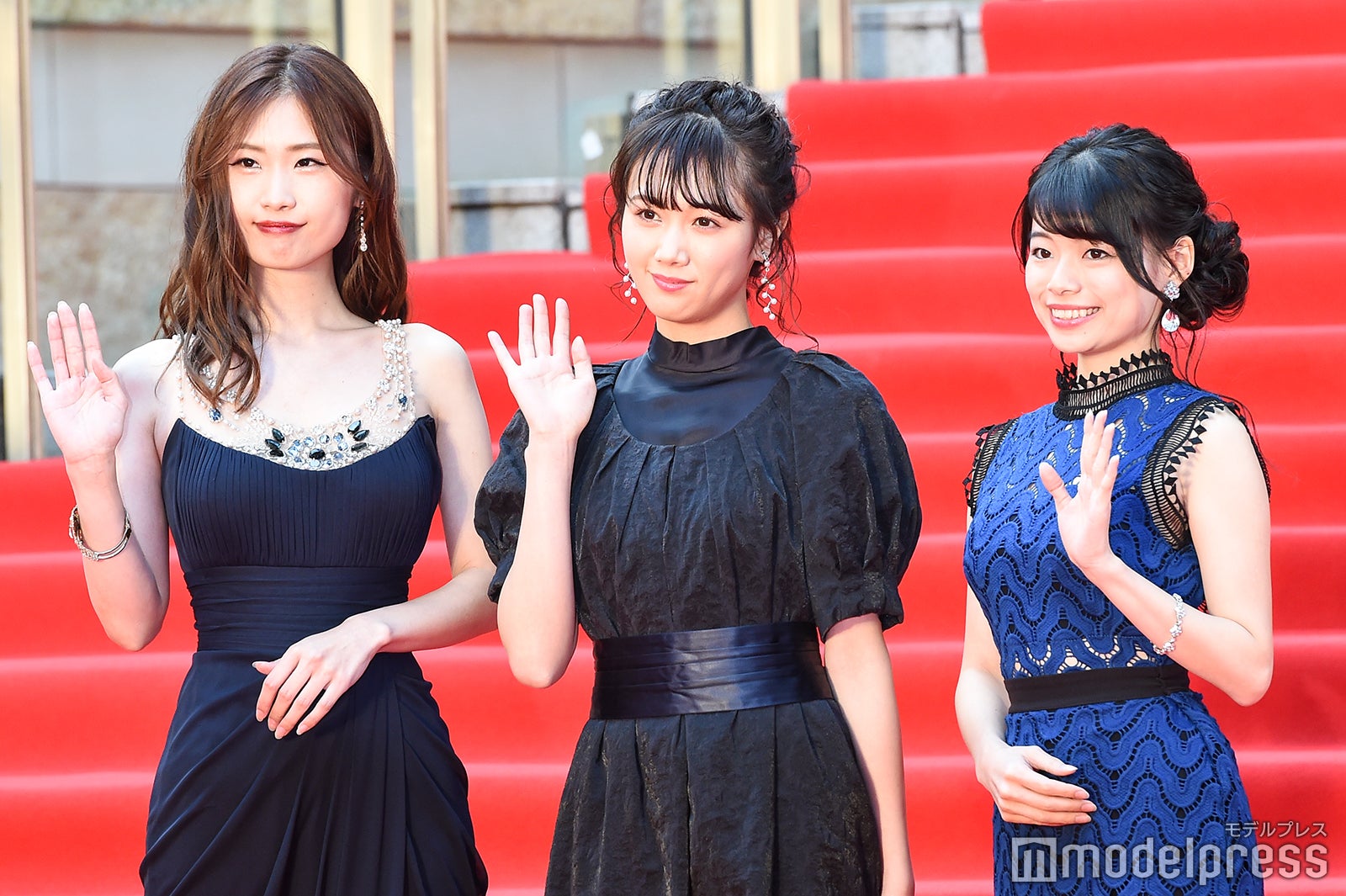 （中央）永島聖羅 （C）モデルプレス