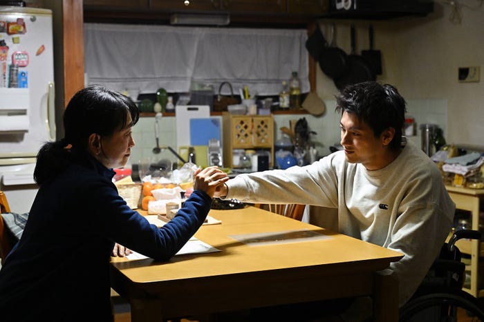 麻生祐未、山田裕貴「GIFT」第9話(C)TBS
