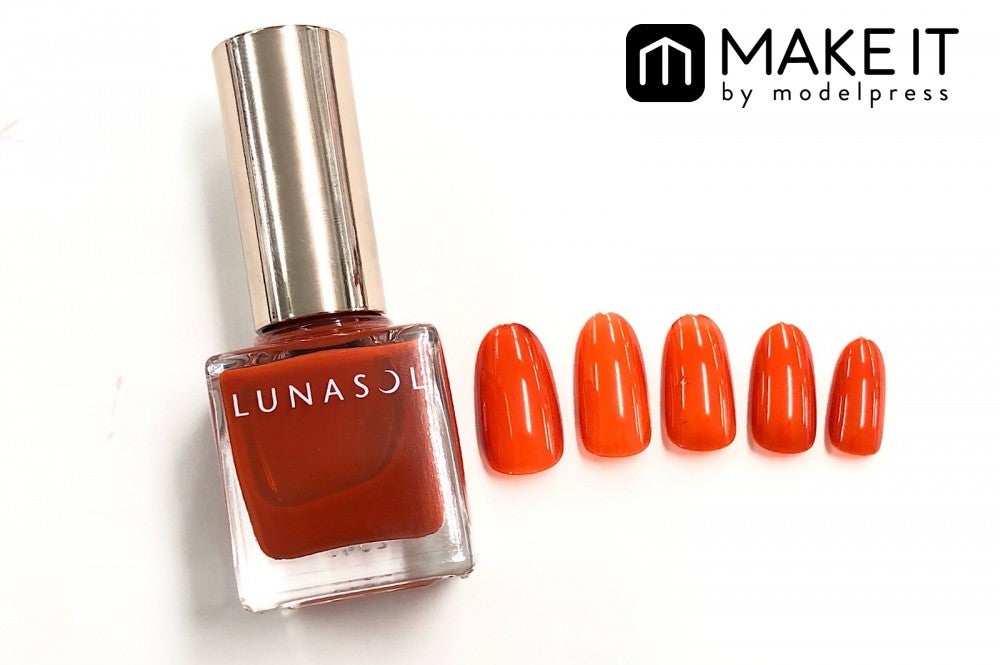 LUNASOL／ネイルカラー／EX05／1,500円（税抜）／カネボウ化粧品 (C)メイクイット