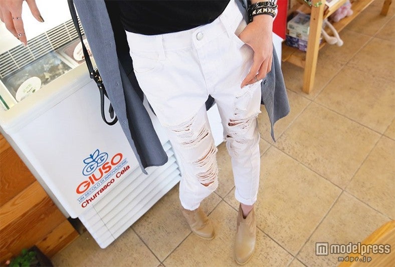 ホワイトダメージデニム「ogage japan」3,980円（税込）