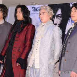 （左から）佐藤寛太、稲垣吾郎、大鶴佐助、崎山つばさ（C）モデルプレス