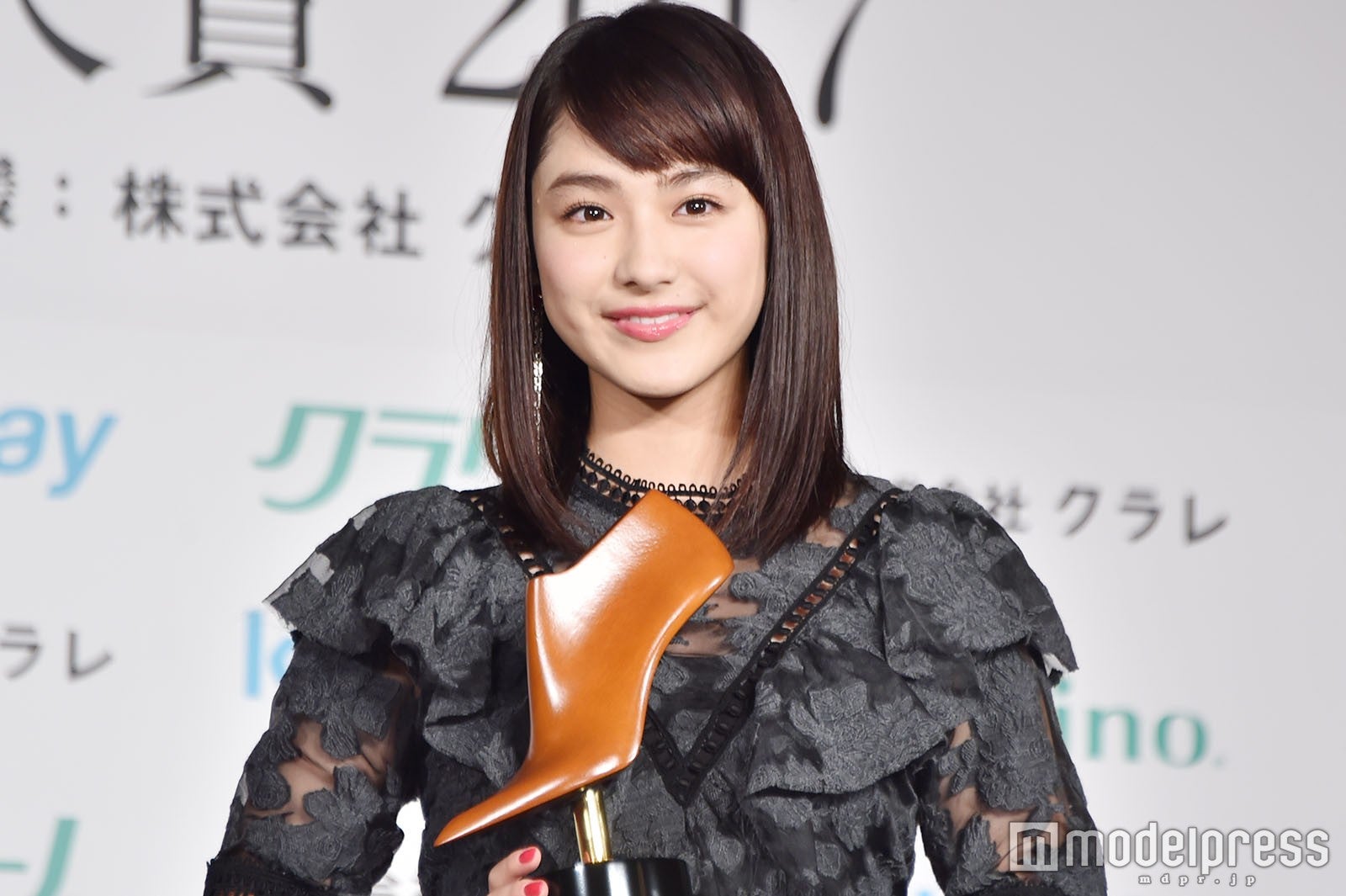 平祐奈 美脚大賞受賞で家族 姉 愛梨の反応は 美の秘訣も明かす モデルプレス