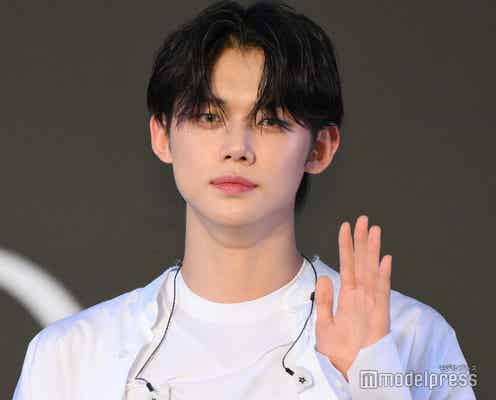 TXTヨンジュン、胸元ざっくりトップス姿が「色気ダダ漏れ」「オーラがすごい」日本での街中ショットに反響