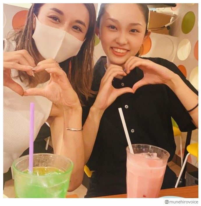 鈴木紗理奈、モデル姪っ子との2ショット公開「2人ともかわいい」「姉妹みたい」と反響続々