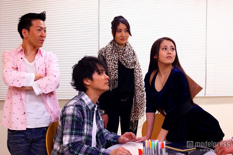 映画「ノ・ゾ・キ・ア・ナ」場面カット（C）2014 本名ワコウ・小学館／エスピーオー