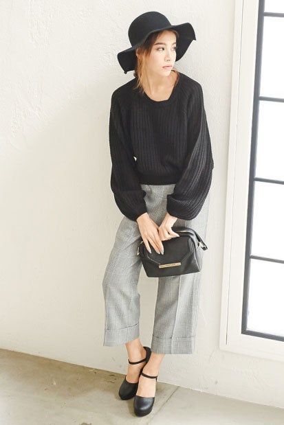 畦編み袖ボリュームニットトップス「Re:EDIT by GALSTAR」2,698円（税込）／画像提供：Re:EDIT by GALSTAR