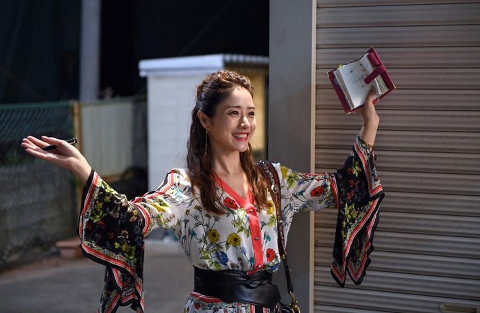 石原さとみ/「Heaven?~ご苦楽レストラン~」第1話より(C)TBS