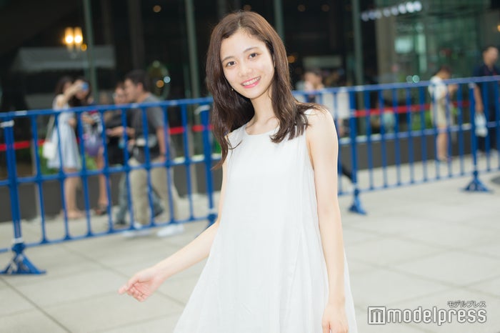 観客が息を呑むほどの美しさ ミス東大ファイナリスト上田彩瑛さんを直撃 Miss Mr Collection 19 In 超 汐留パラダイス モデルプレス 観客が息を呑むほどの美しさ ミス東大ファイナリスト上田彩瑛さんを直撃 Miss Mr Collection 19 In 超 汐留パラダイス モデルプレス