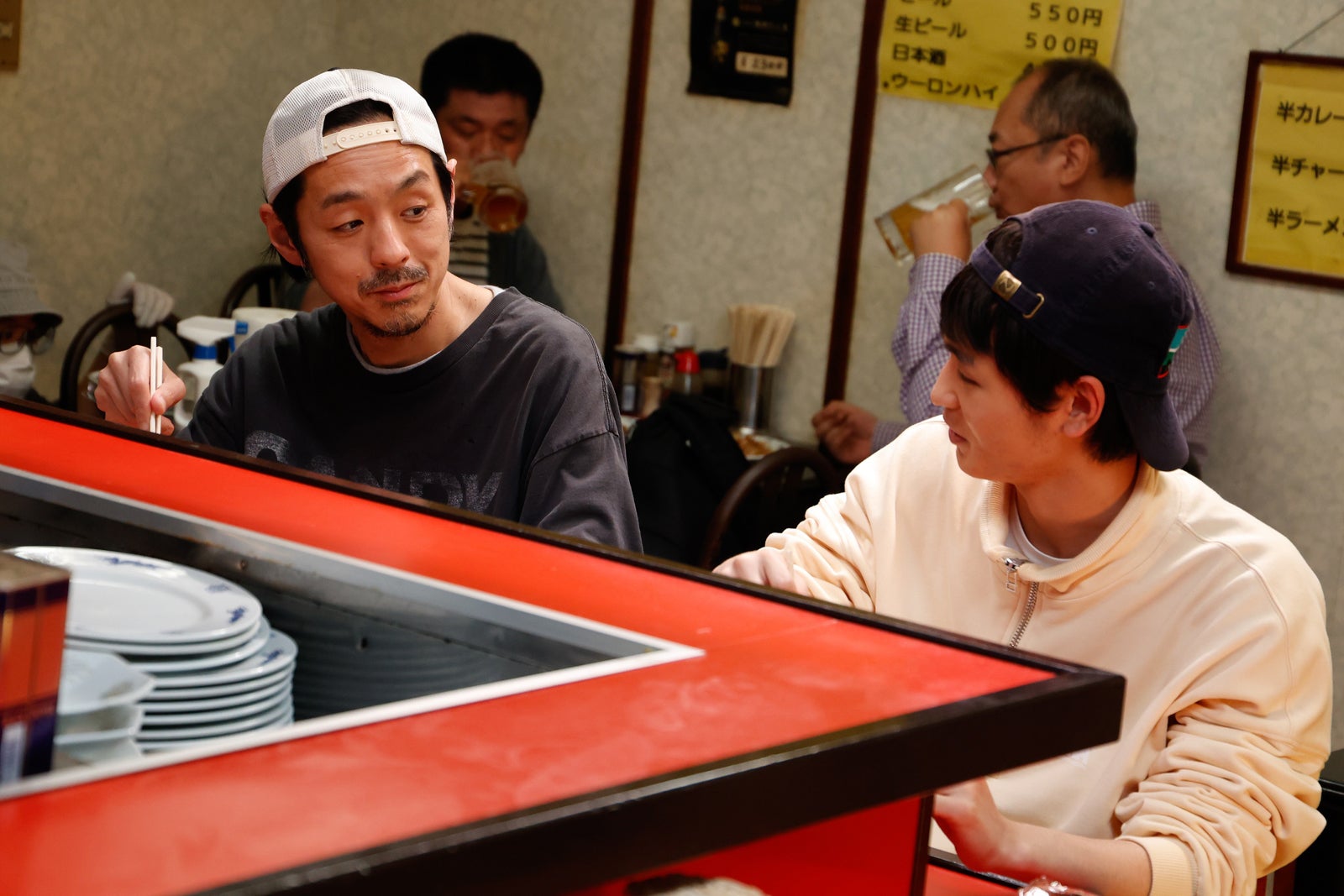 ＜すべて忘れてしまうから 第6話＞泉、フクオの息子であると打ち明ける