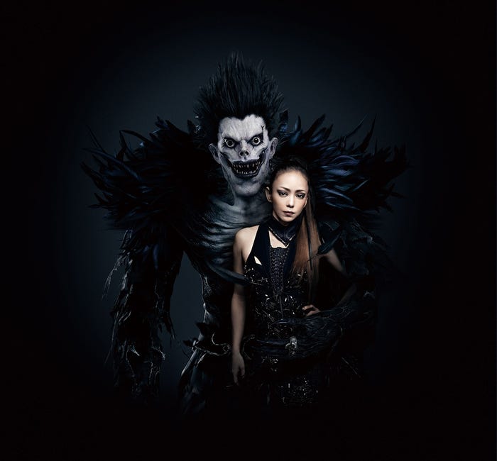 リューク、安室奈美恵(C)大場つぐみ・小畑健/集英社 (C)2016「DEATH NOTE」FILM PARTNERS