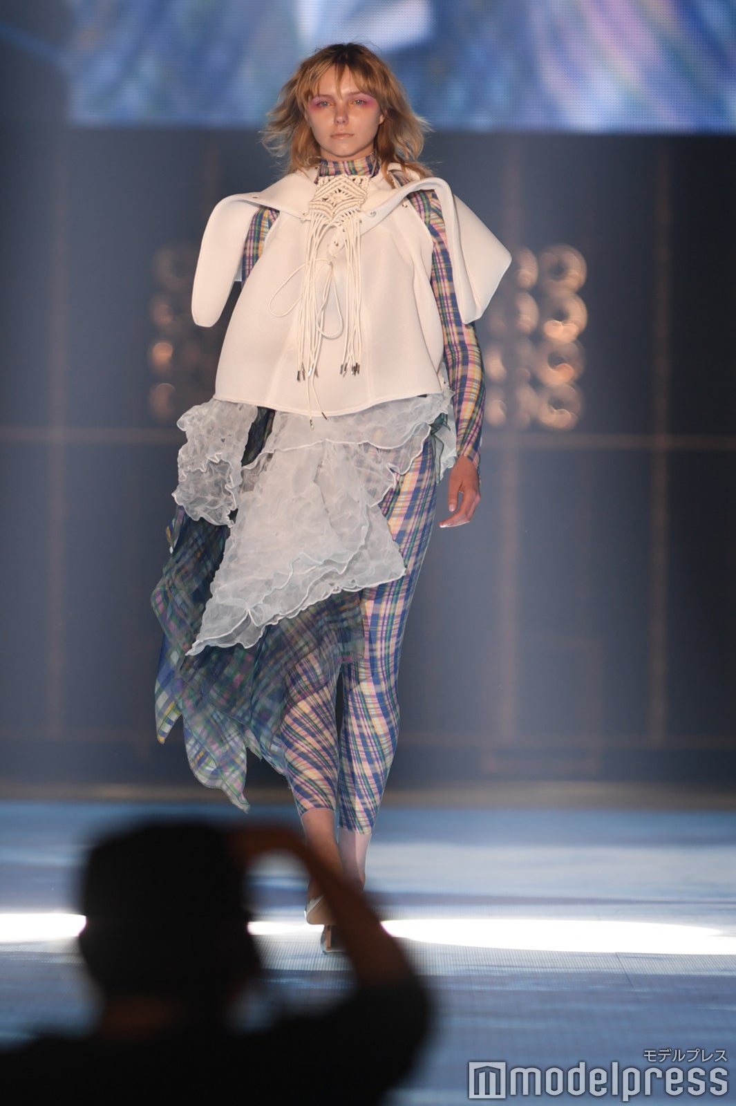 （C）モデルプレス