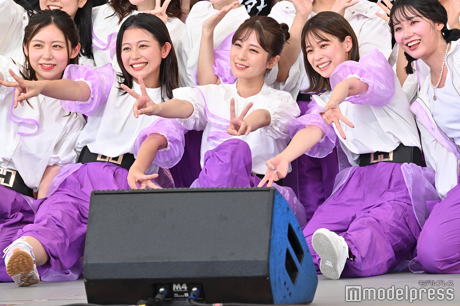 小山内鈴奈、松崎涼佳、堤礼実、鈴木唯、新美有加（C）モデルプレス