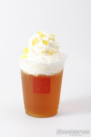 スモークチーズ岩塩クリーム×鉄観音茶×オリーブキャビア／画像提供：ワンセコンド