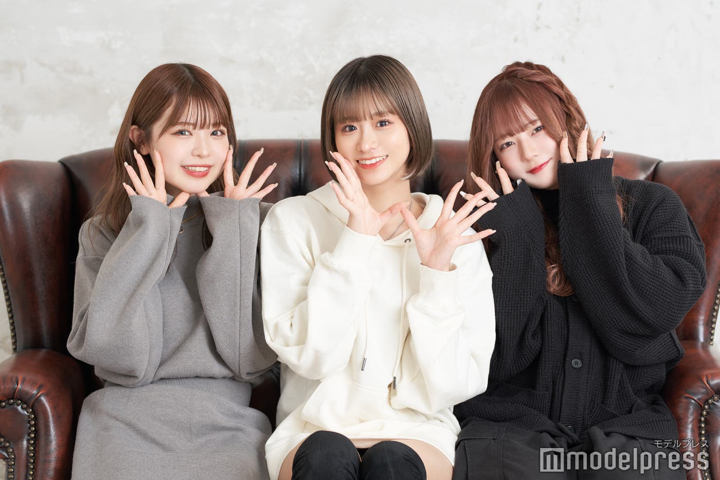 (C)モデルプレス