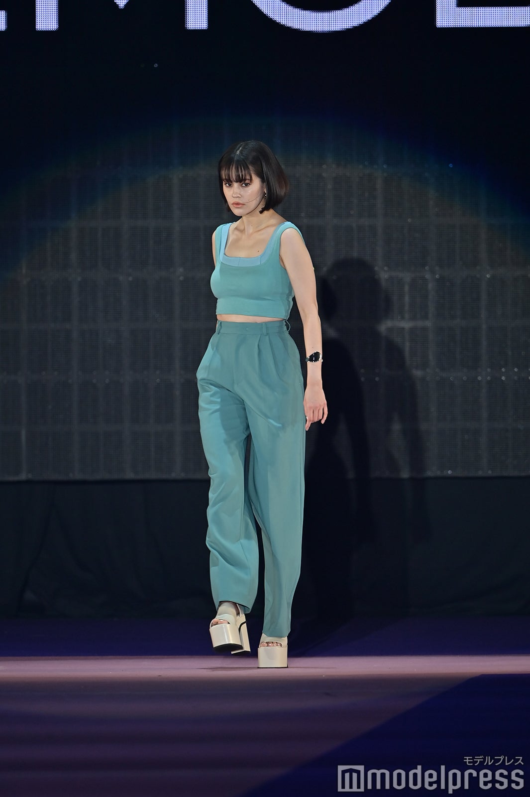 （C）モデルプレス