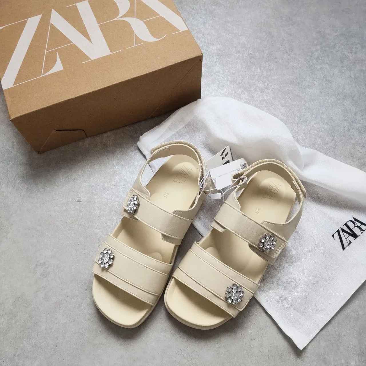 ZARA「夏サンダル」リアル購入品4つ - モデルプレス