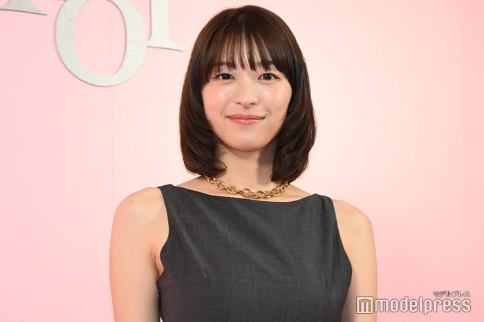 鳴海唯(C)モデルプレス