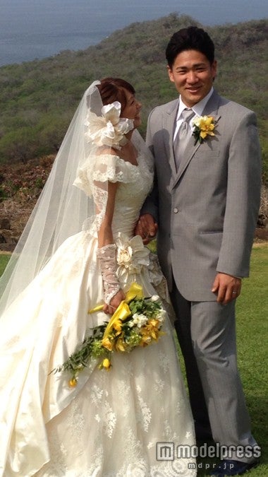 12月11日、アメリカ・ハワイ島にて挙式した里田まい＆田中将大選手