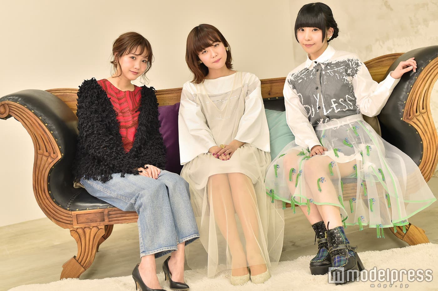 田中里奈、吉澤嘉代子、相沢梨紗(C)モデルプレス